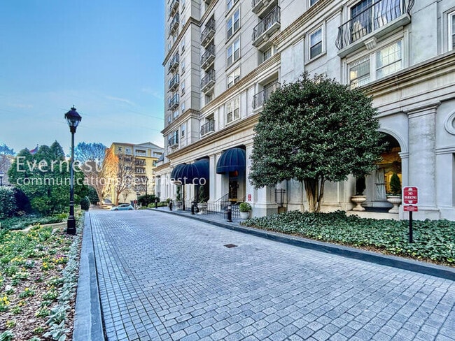 Photo - 199 14th St NE Unit 407