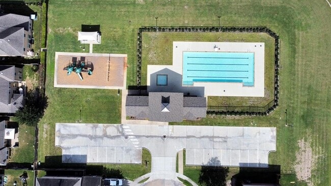 Photo - 388 Kendall Crest Dr