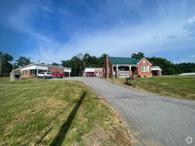 Building Photo - 15427 Buck Valley Rd Rental
