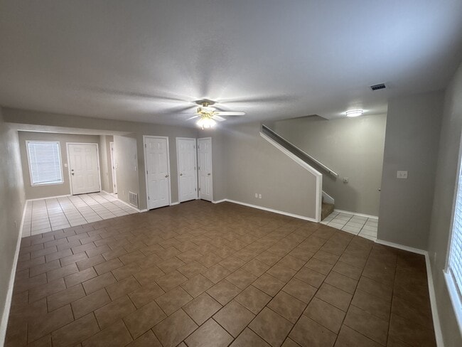 1115 Farley Cir Unidad B
