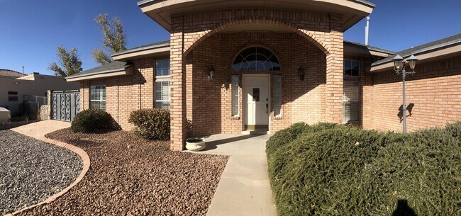 Photo - 556 Pinar Del Rio Dr