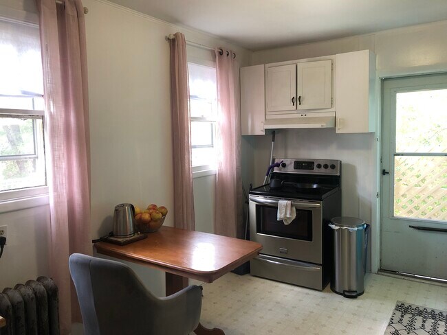 Photo - 106 Coleman Ave Unidad 2