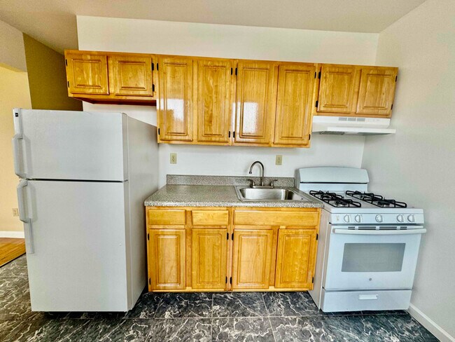 Photo - 23 E 3rd St Unit d41