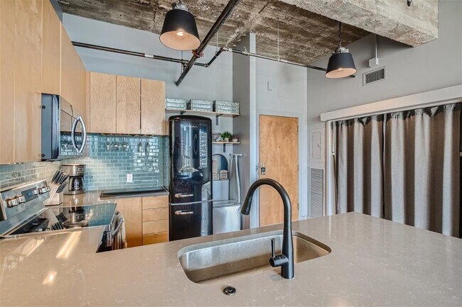 Photo - 710 Colorado St Unit 10G