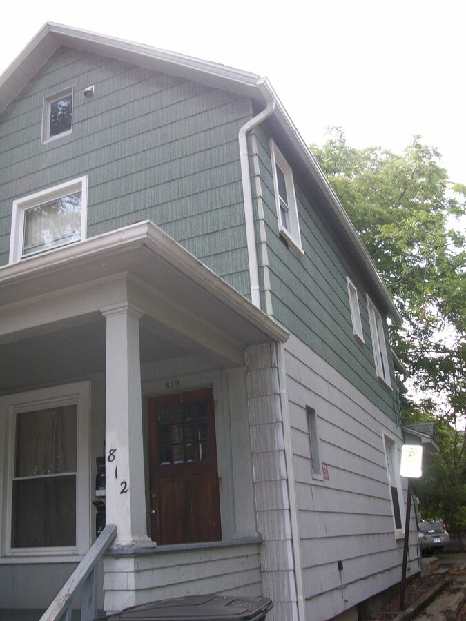 Photo - 812 Mary St