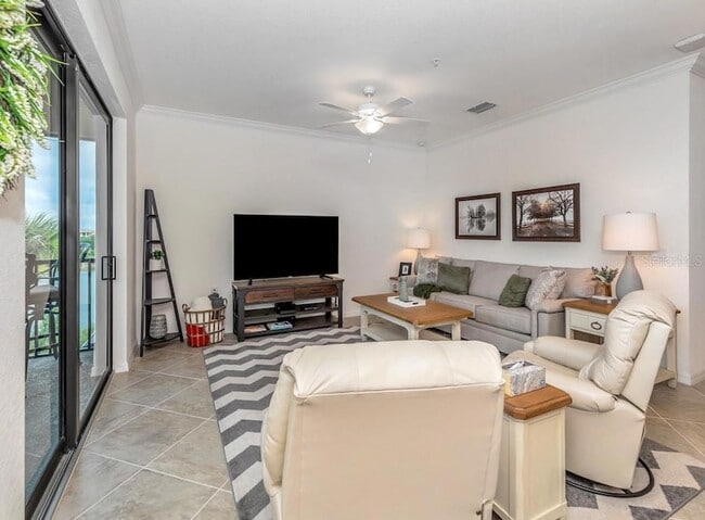 Photo - 17510 Gawthrop Dr Unit 406