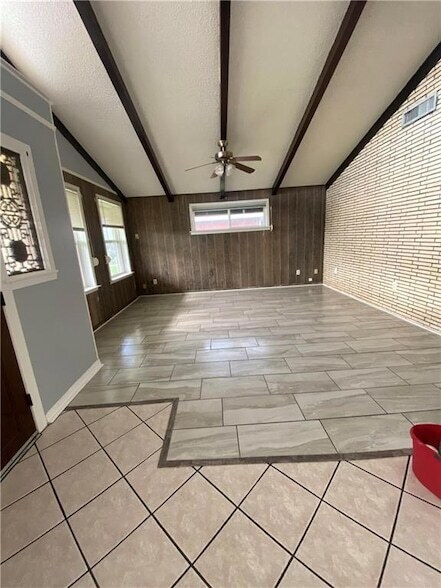 Photo - 483 Dogwood Dr