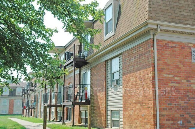 Photo - 5501 Hunt Club Ln