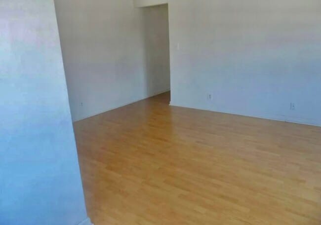 Photo - 1331 Pinetree Dr Condo Unit Pinetree