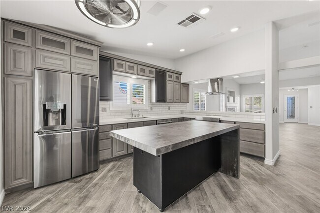 Photo - 3333 Indian Moon Dr