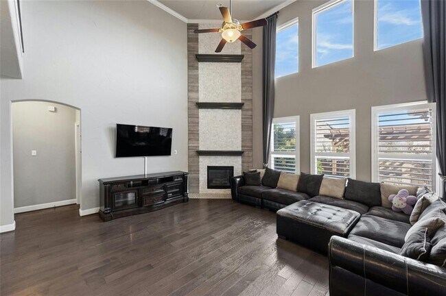 Photo - 8501 High Summit Ln