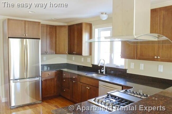 Photo - 620 Trapelo Rd