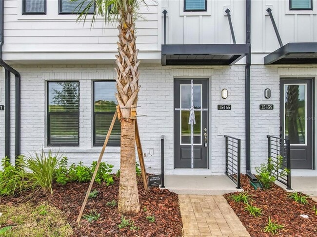 Photo - 15465 Hamlin Pk Dr