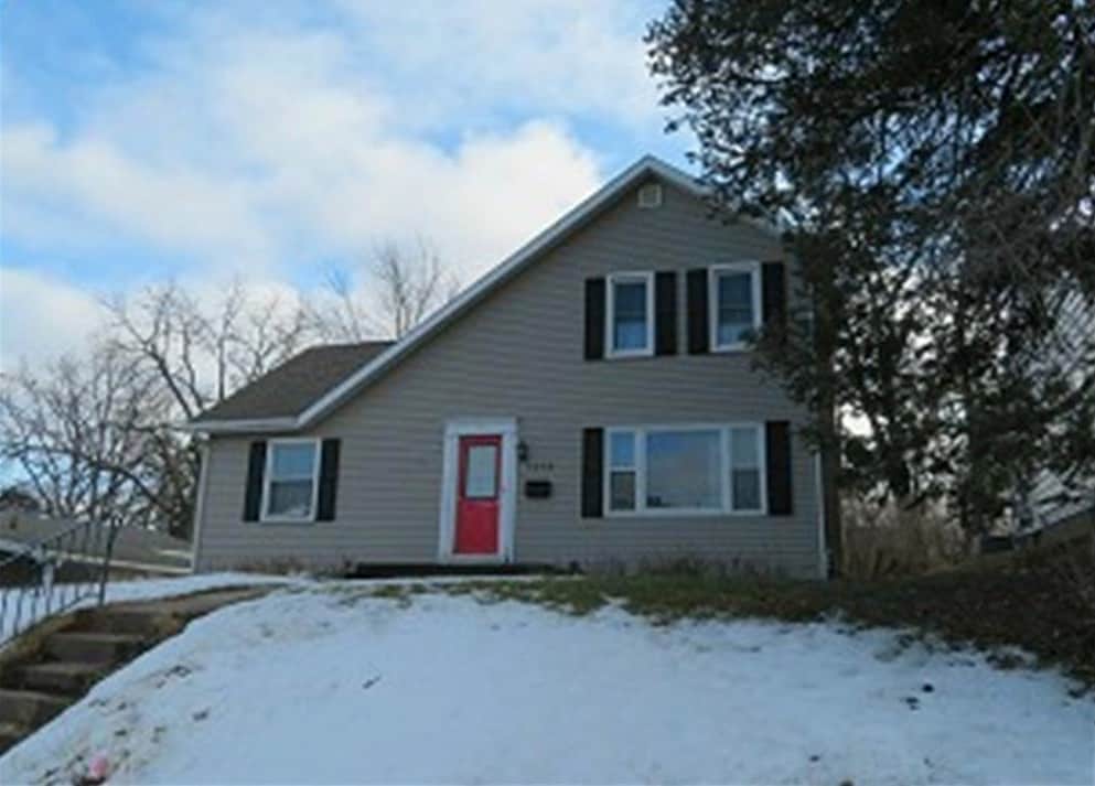 Photo - 1935 N Grandview Ave