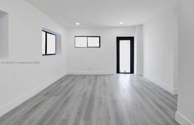 Photo - 13885 NW 5th Ave