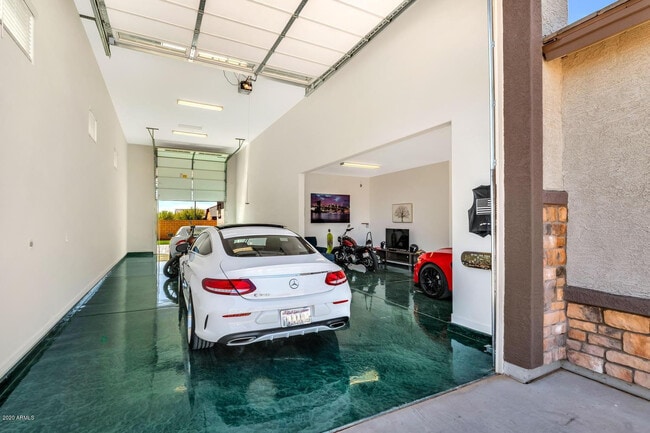 Photo - 16979 W Alameda Rd