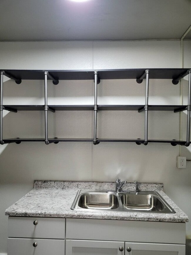 Photo - Grandview Apartments