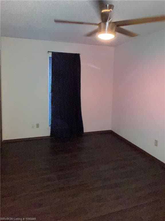 Photo - 1503 M Cir