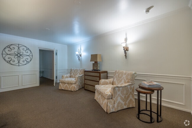 Ardglen Gardens Apartments