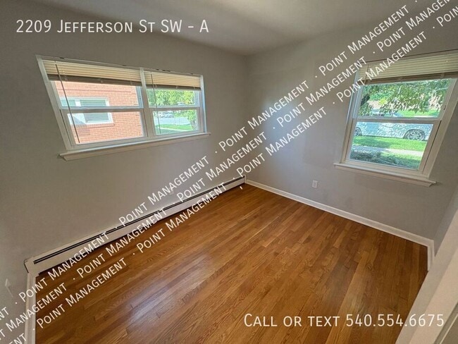 Photo - 2209 Jefferson St SW Unit A