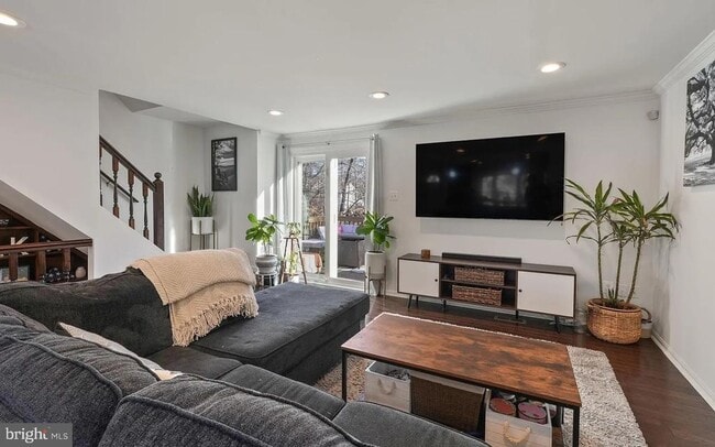 Photo - 7680 Wolford Way