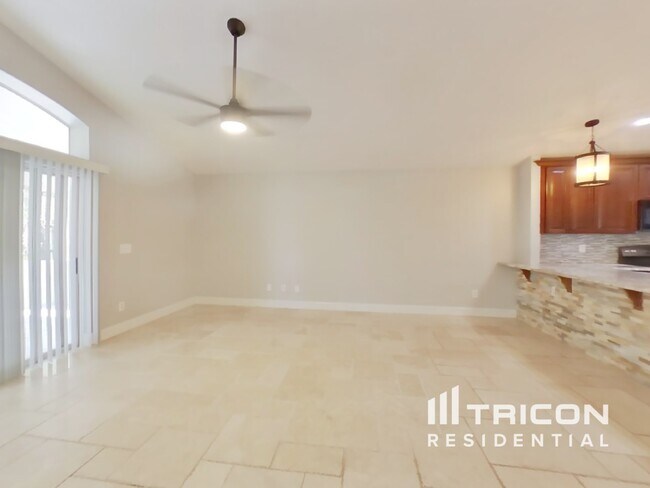Photo - 1924 S Prairie Dunes Ct