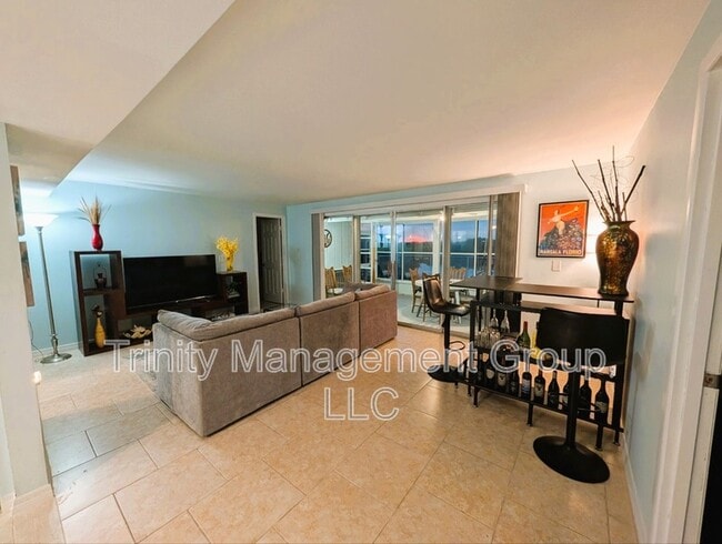 Photo - 13419 Starfish Dr