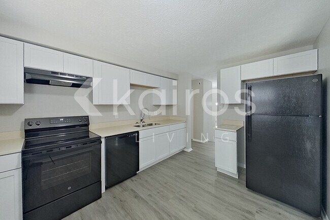 Photo - 10301 Starhaven Cir