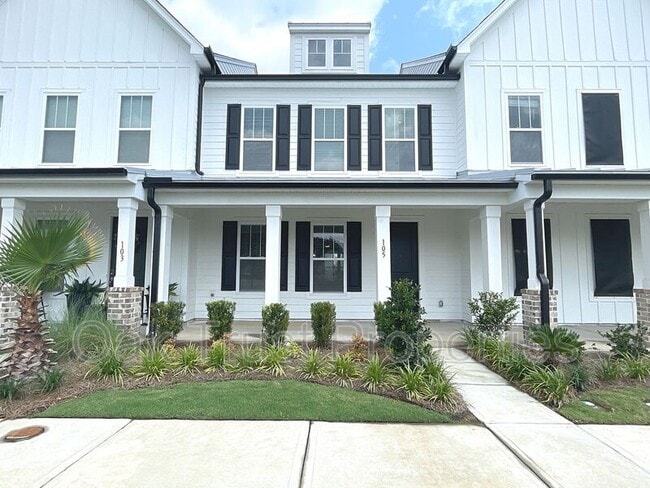 Building Photo - 105 Summer Tanager Dr Rental