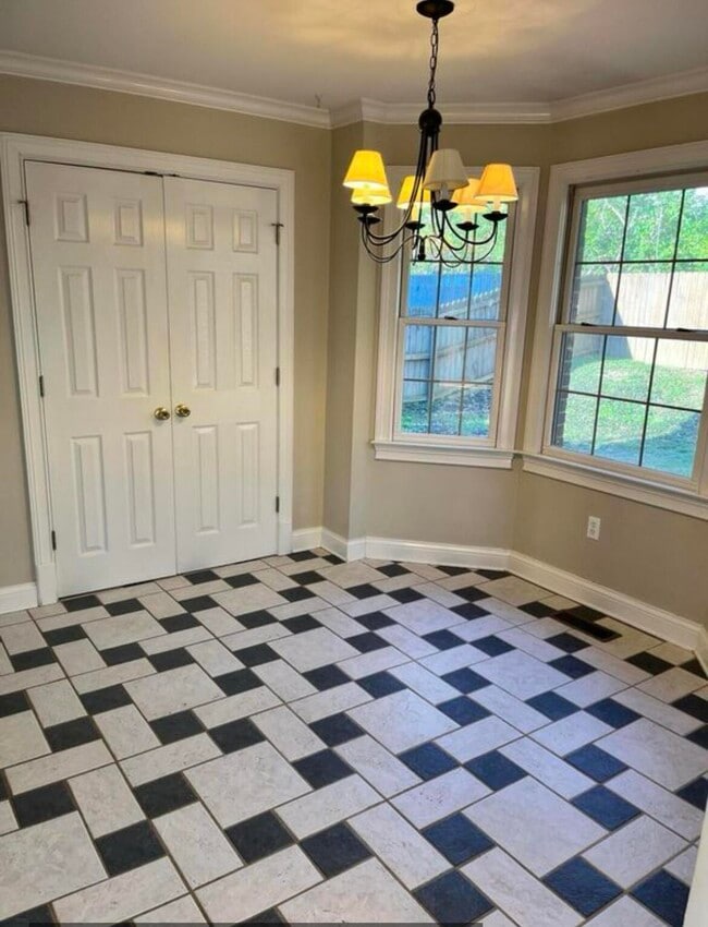 184 Prewitt Dr