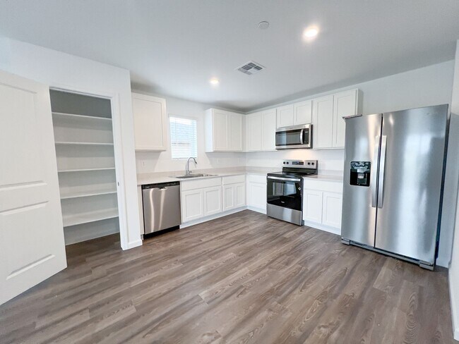 Photo - HOUSE - COTTONWOOD - Mesquite Hills HOA