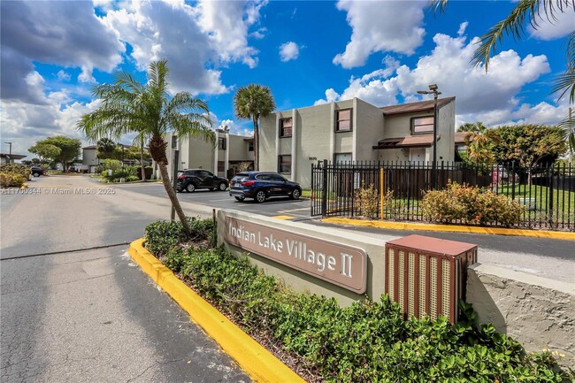 Photo - 10000 NW 9th Street Cir Condominio Unidad 2