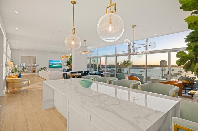7934 West Dr Unit 501