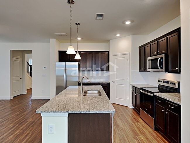 Photo - 705 Callan Ct