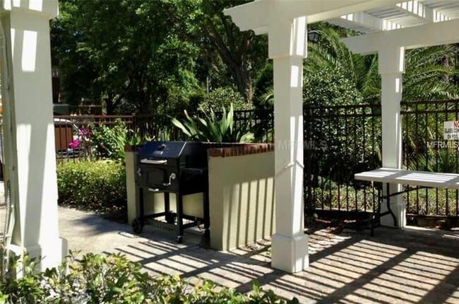 Photo - 737 Crest Pines Dr Unit 613