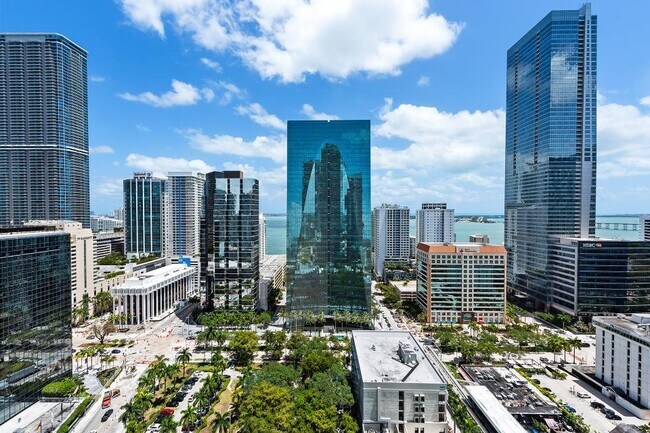 VIEW - 1300 S Miami Ave Unit L-04