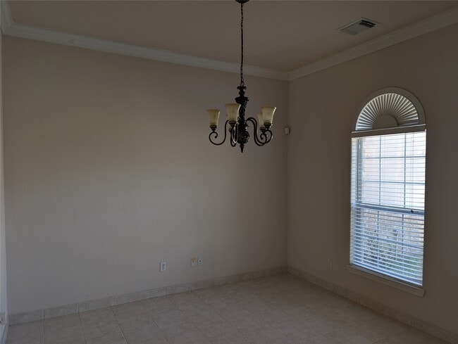 Photo - 1915 Running Bear Trail