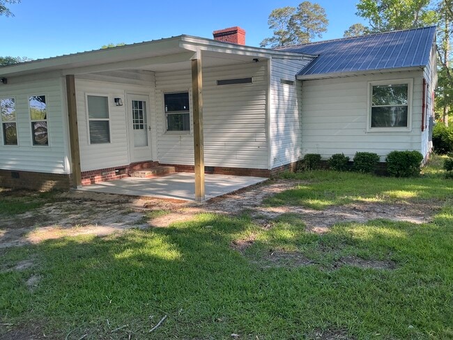 Photo - 4926 Pinevilla St