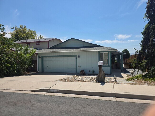 Photo - 774 Diogenes Dr