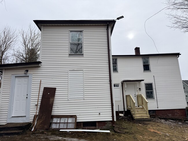 Photo - 47 Maple Ave