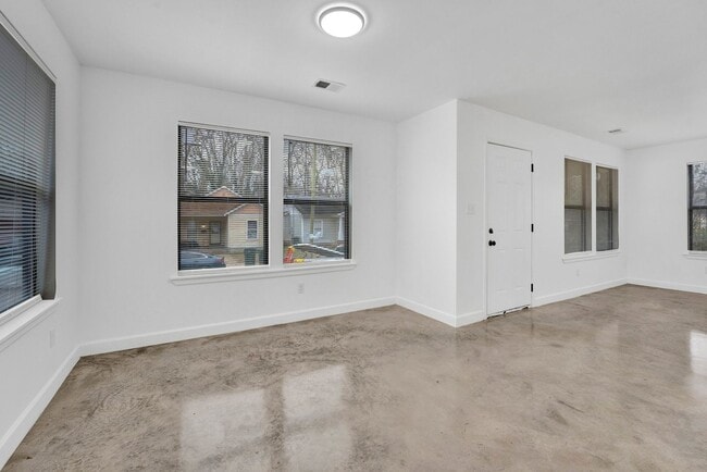 Photo - BRAND NEW CONSTRUCTION HOME AVAILABLE FOR ...