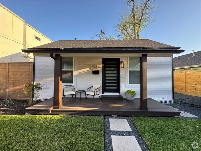 Building Photo - 1033 Adele St Rental