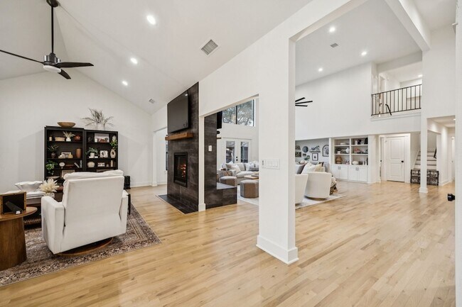 Photo - 5816 Orchid Ln