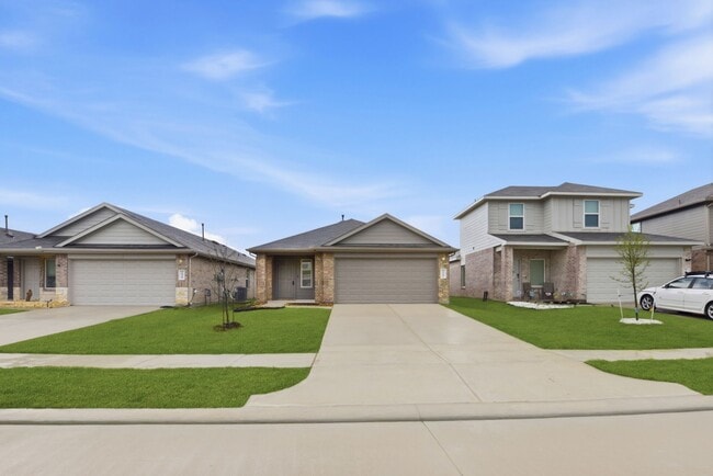 Photo - 24343 Saddlestone Green Dr