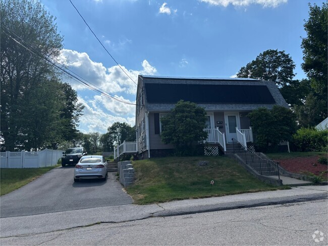 Building Photo - 11 Waterman Rd Unit A Rental