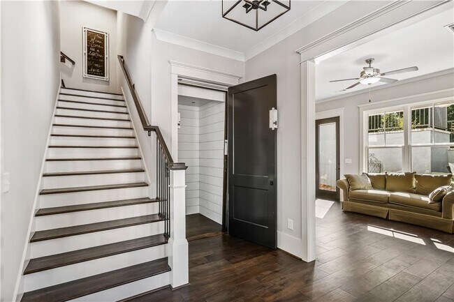 Photo - 6 Whisper Pl