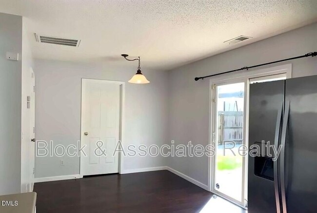 Photo - 3003 Skybrook Ln