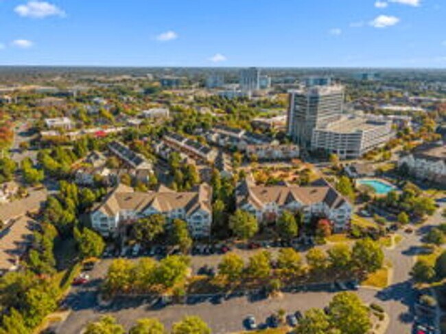 Photo - Charming 2 Bed + Office Condo in the Heart...