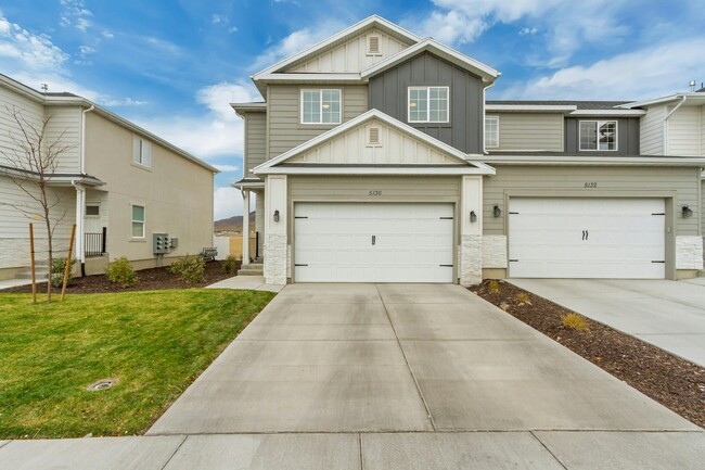 Photo - 5136 E Lakefield Dr Townhome