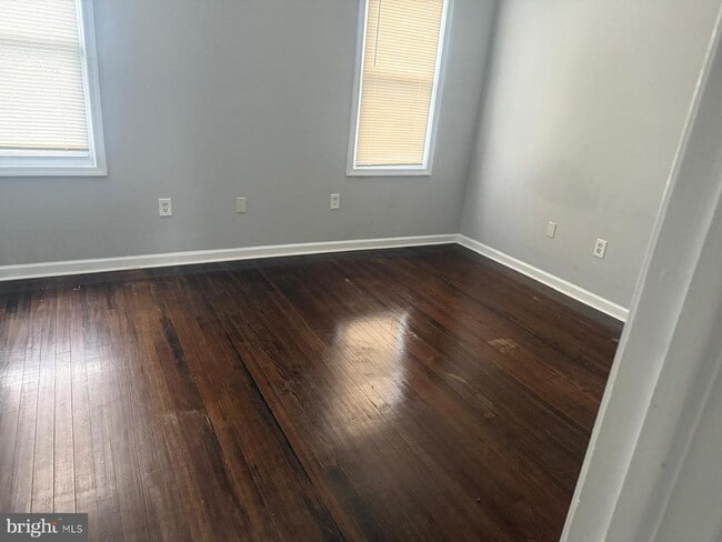 Photo - 1147 Indiana Ave